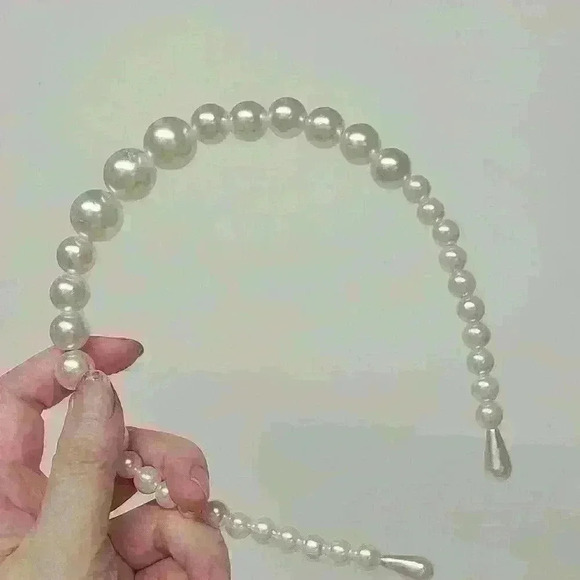 bundle of 4 beaded and leather headbands - Picture 6 of 12